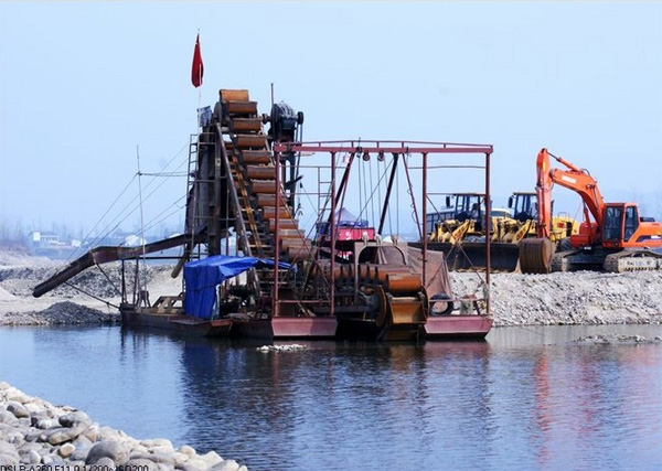 淘金(jīn)船(chuán)